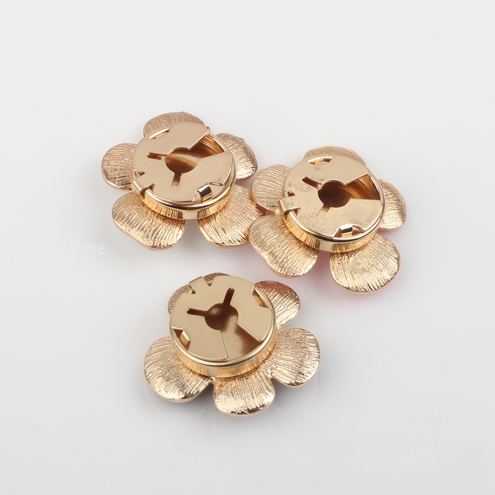 1pc Pearl Camellia Button Cove - Women Formal Wear With Tie reseña y precio