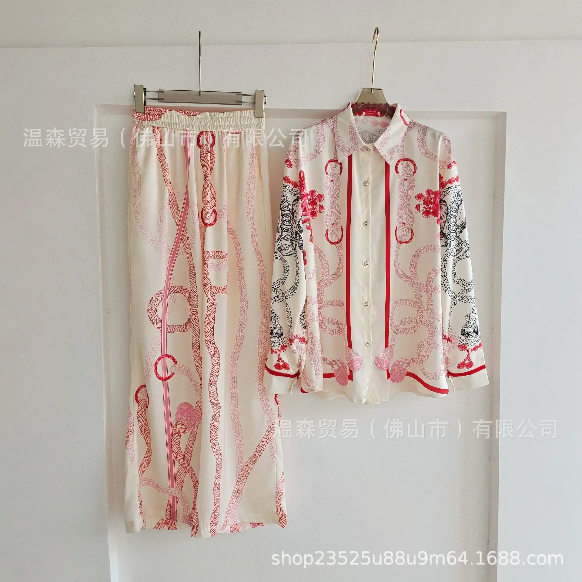 Baroque French Designer Printe - Silk Blouse Button reseña y precio