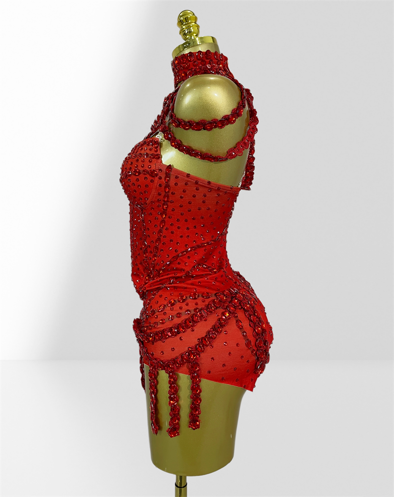 Red Sparkling Diamond Halter S - Women Formal Wear Winter reseña y precio