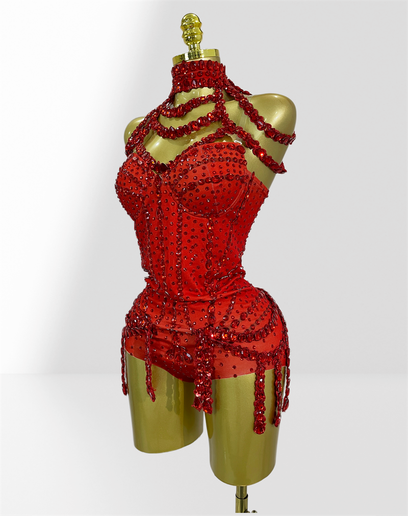 Red Sparkling Diamond Halter S - Women Formal Wear Winter reseña y precio